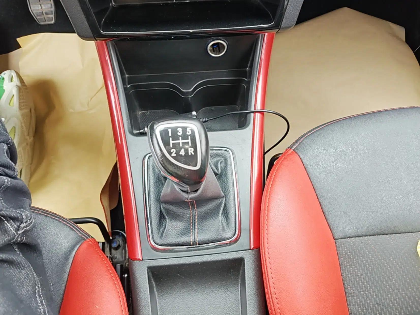 BAIC Senova X25 2015 1.5L manual Comfort trim level — миниатюра 17