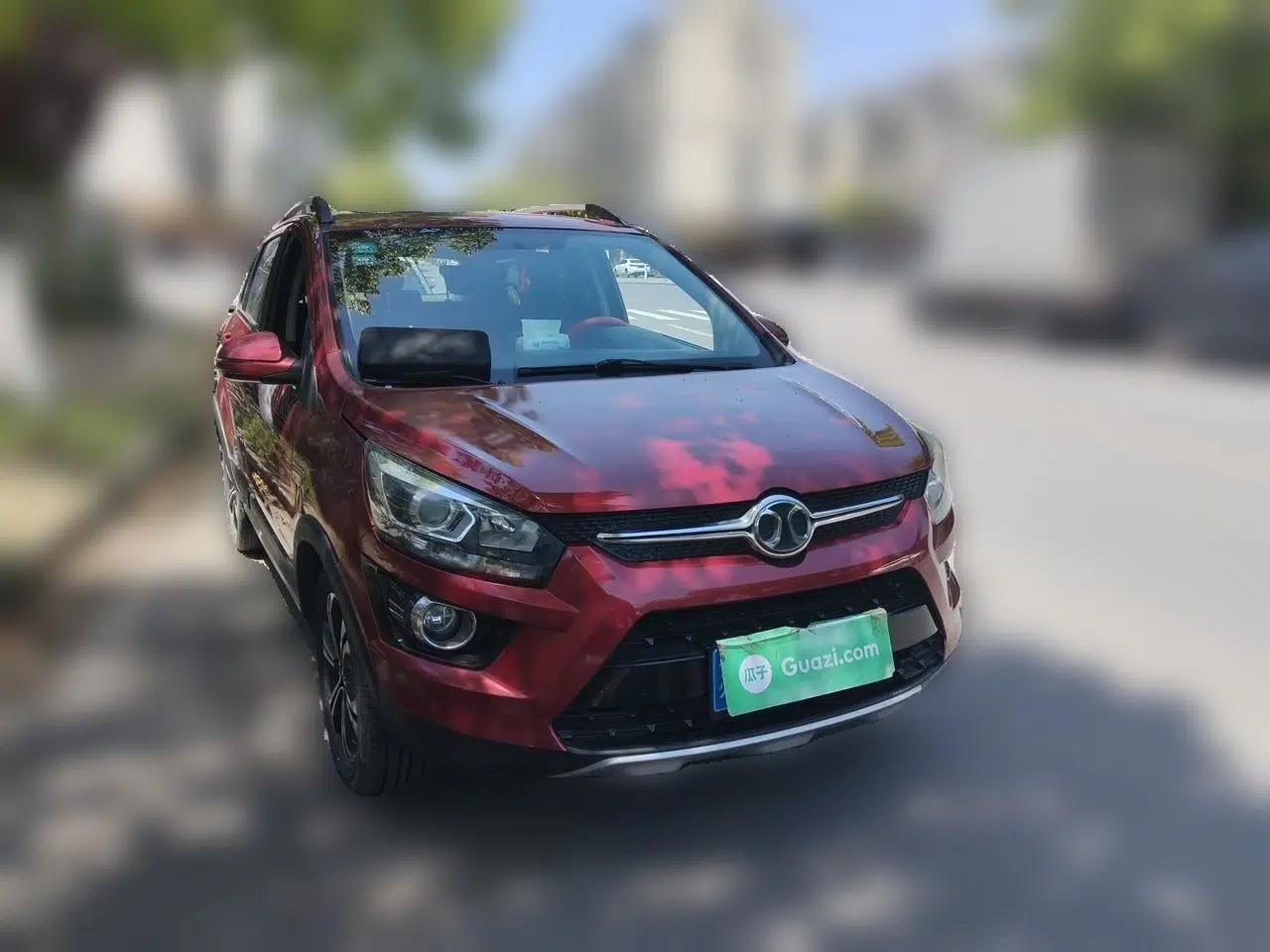 BAIC Senova X25 2015 1.5L Manual Elite Edition — миниатюра 3