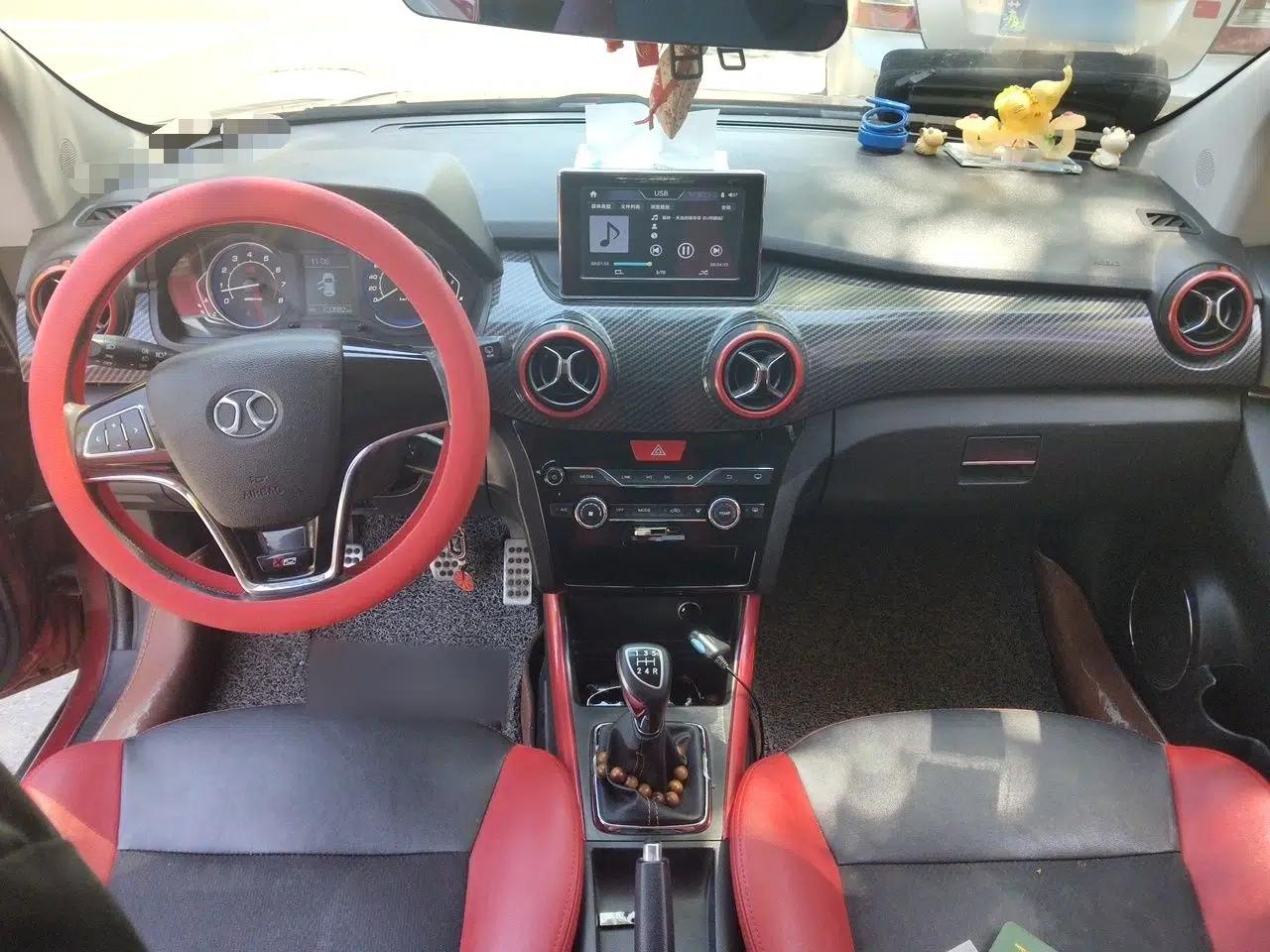 BAIC Senova X25 2015 1.5L Manual Elite Edition — миниатюра 10