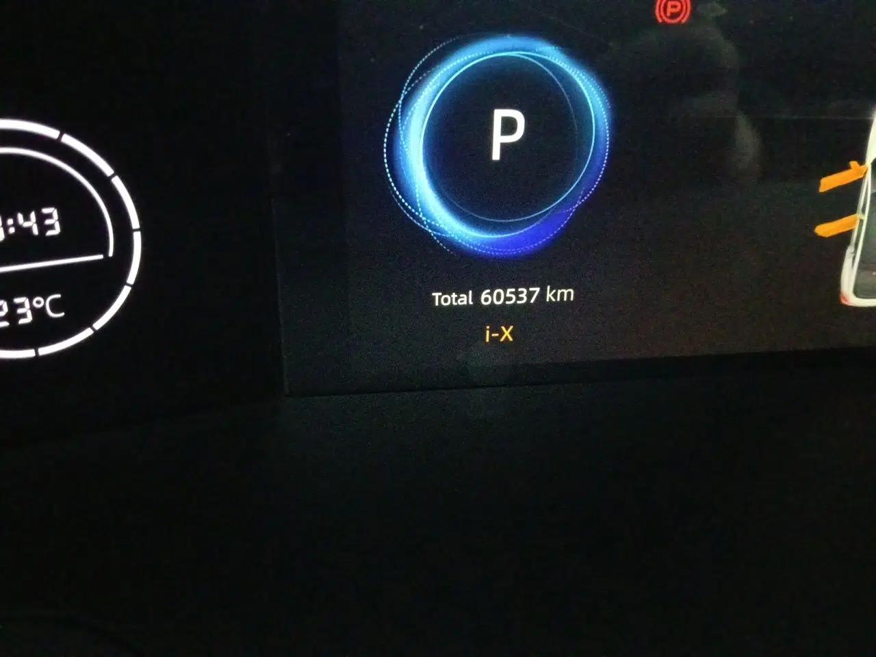 CHANGAN UNI-V iDD 2023 ZhiDian iDD 1.5T 113km Smart & Fun Version — миниатюра 13