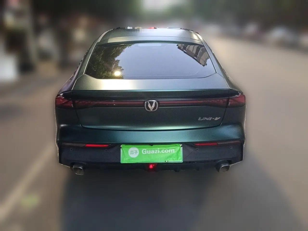 CHANGAN UNI-V iDD 2023 ZhiDian iDD 1.5T 113km Smart & Fun Version — миниатюра 5