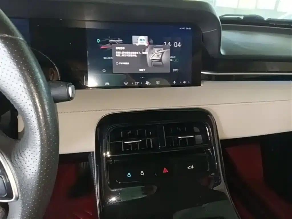 Leapmotor S01 2019 Model 380 Standard Edition — миниатюра 13