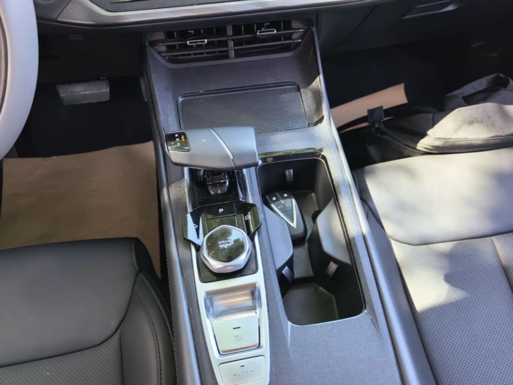 CHANGAN Ruicheng PLUS 2023 1.5T DCT Prestige Edition — миниатюра 17