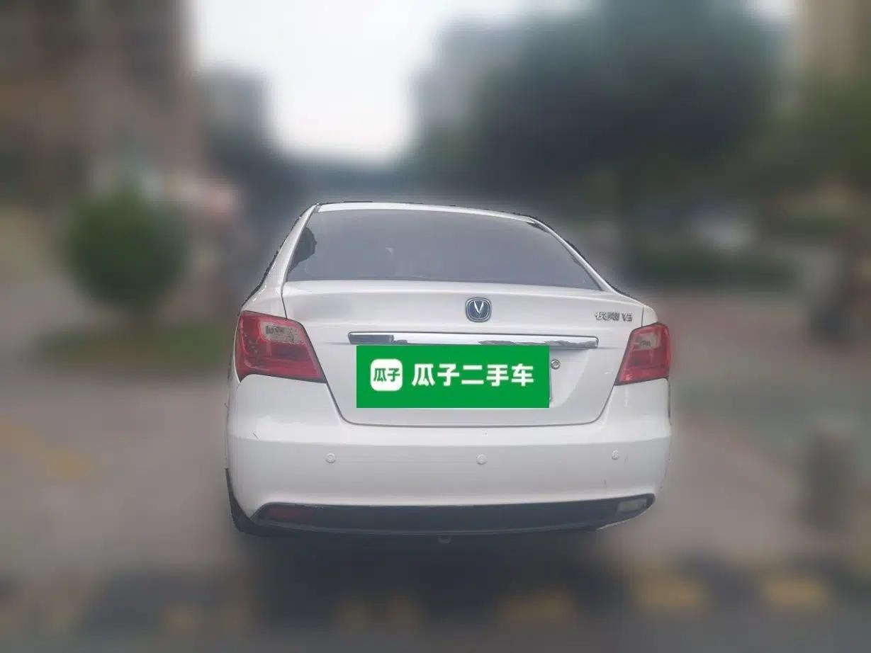 CHANGAN Alsvin V3 2015 1.4L Manual Warm-Hearted Model China V Standard — миниатюра 5