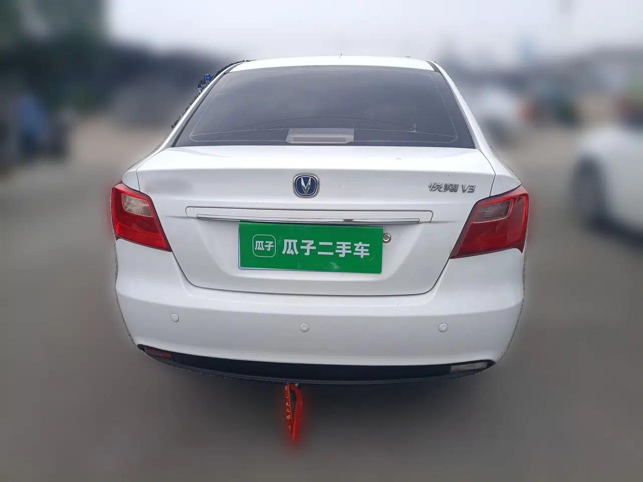 CHANGAN Alsvin V3 2012 1.3L Manual Comfort Version China IV Standard — миниатюра 5