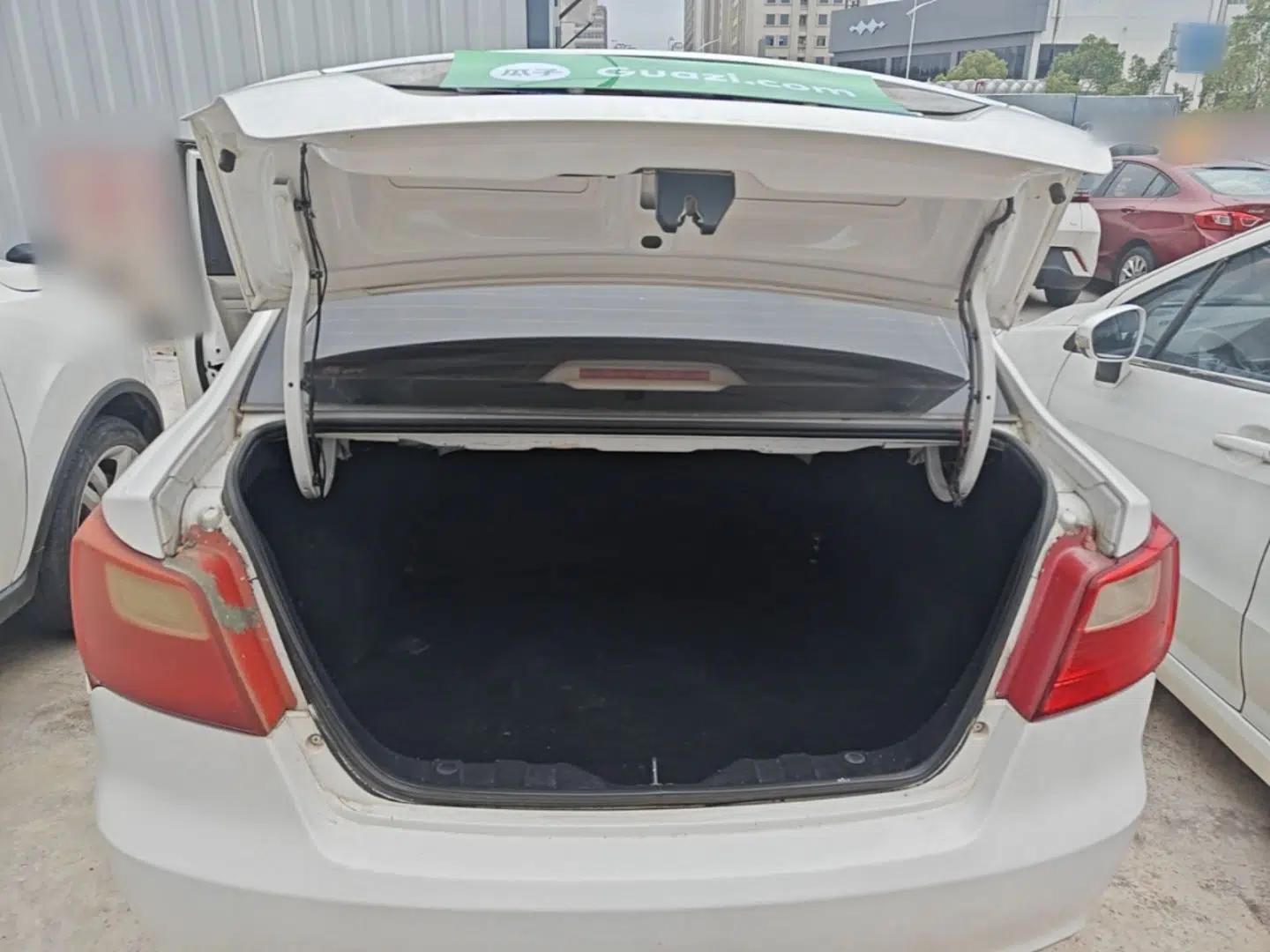CHANGAN Alsvin V3 2015 1.4L Manual Meiruan Model China V Standard — миниатюра 22