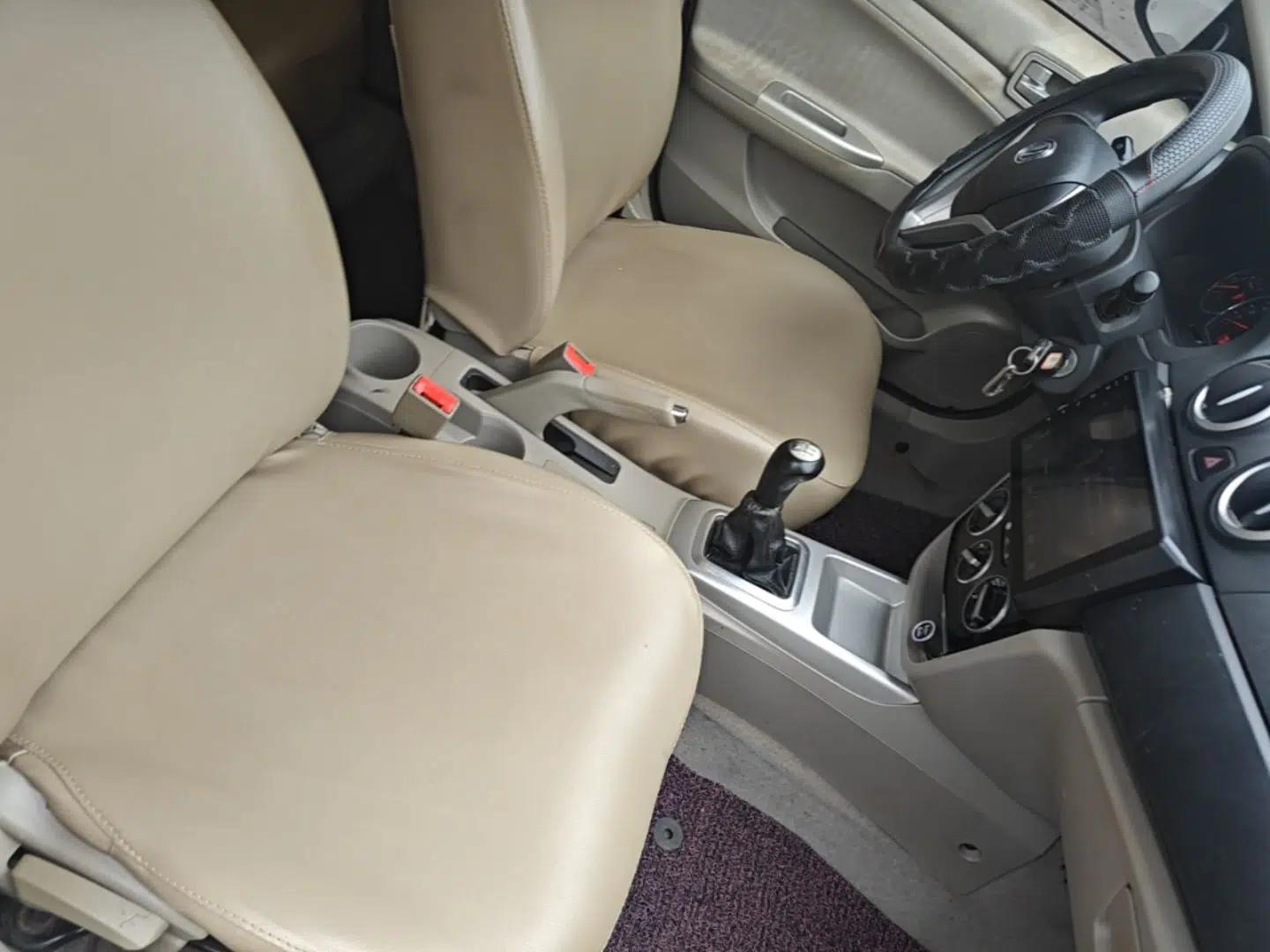 CHANGAN Alsvin V3 2015 1.4L Manual Meiruan Model China V Standard — миниатюра 23