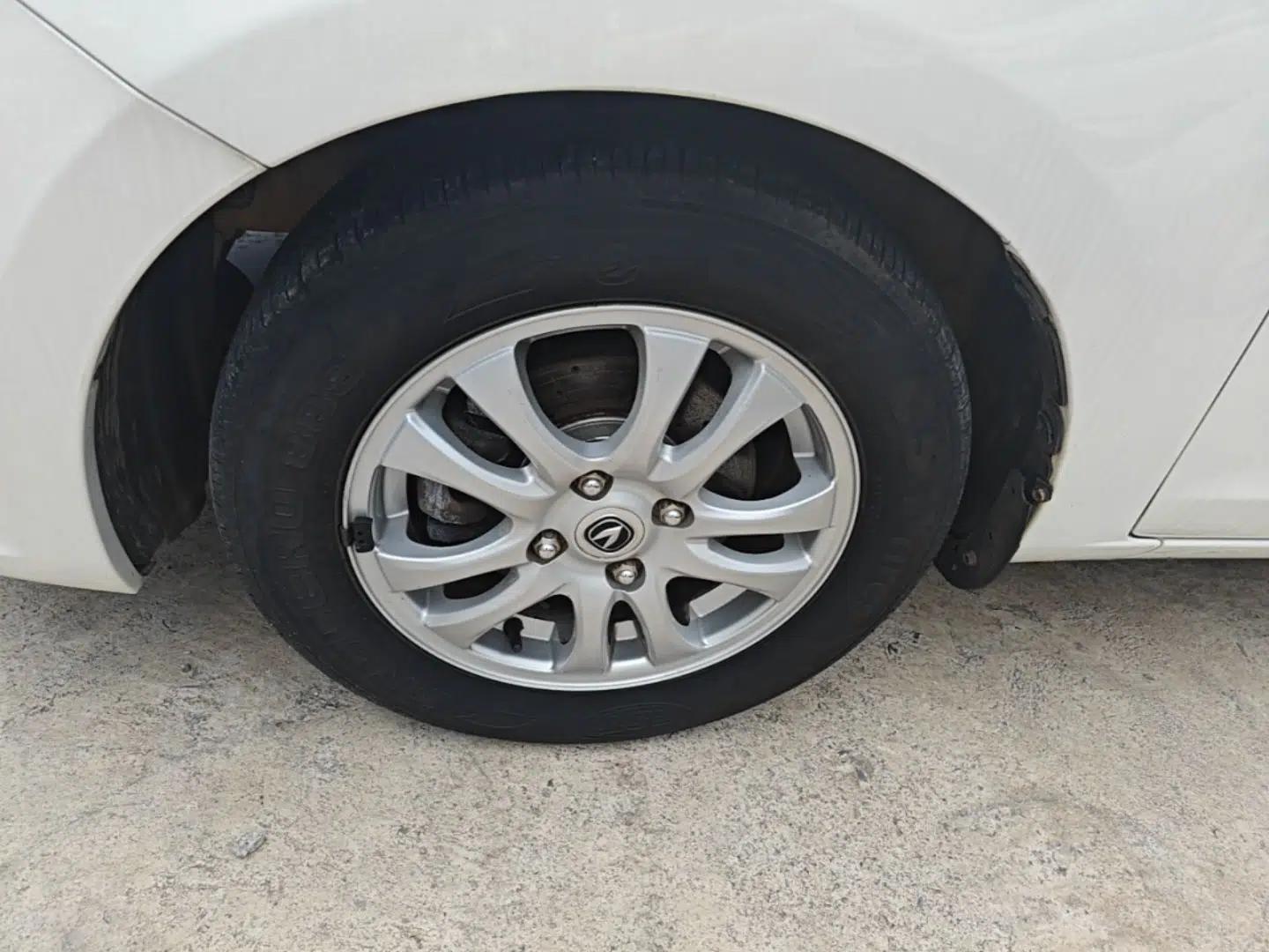 CHANGAN Alsvin V3 2015 1.4L Manual Meiruan Model China V Standard — миниатюра 8