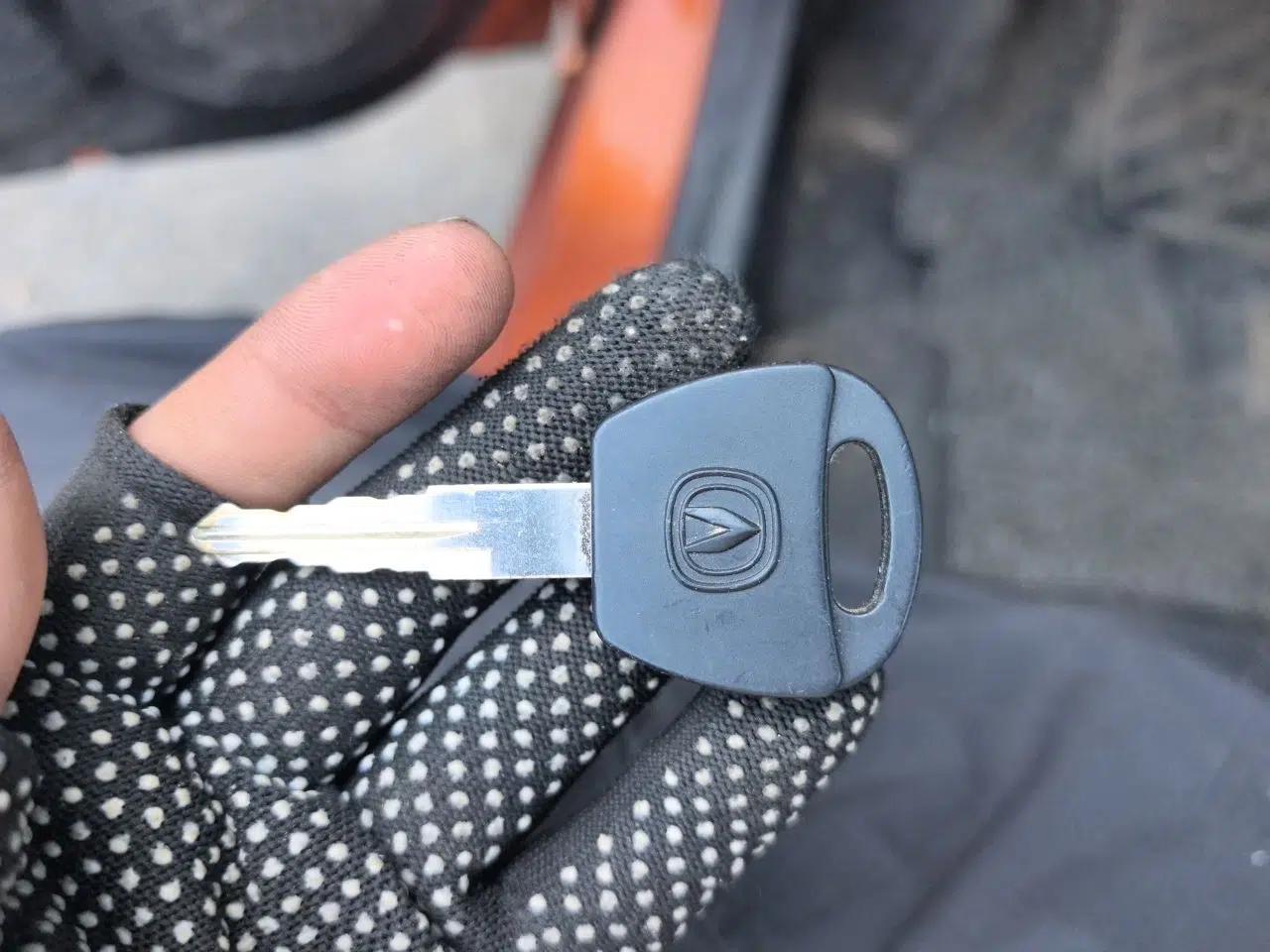 CHANGAN Benni mini 2012 1.0L Manual Fashion Edition China V Standard — миниатюра 9