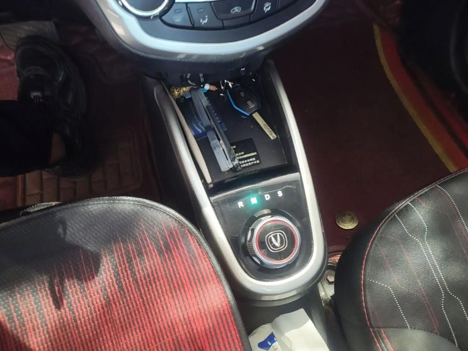CHANGAN Benni EV 2019 EV360 Standard Model — миниатюра 17
