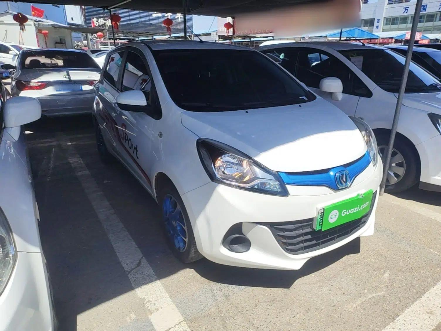 CHANGAN Benni EV 2019 EV360 Standard Model — миниатюра 3