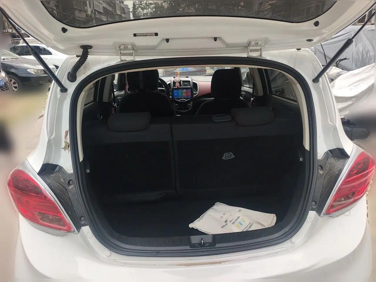 CHANGAN Benni EV 2019 EV360 Standard Model — миниатюра 20