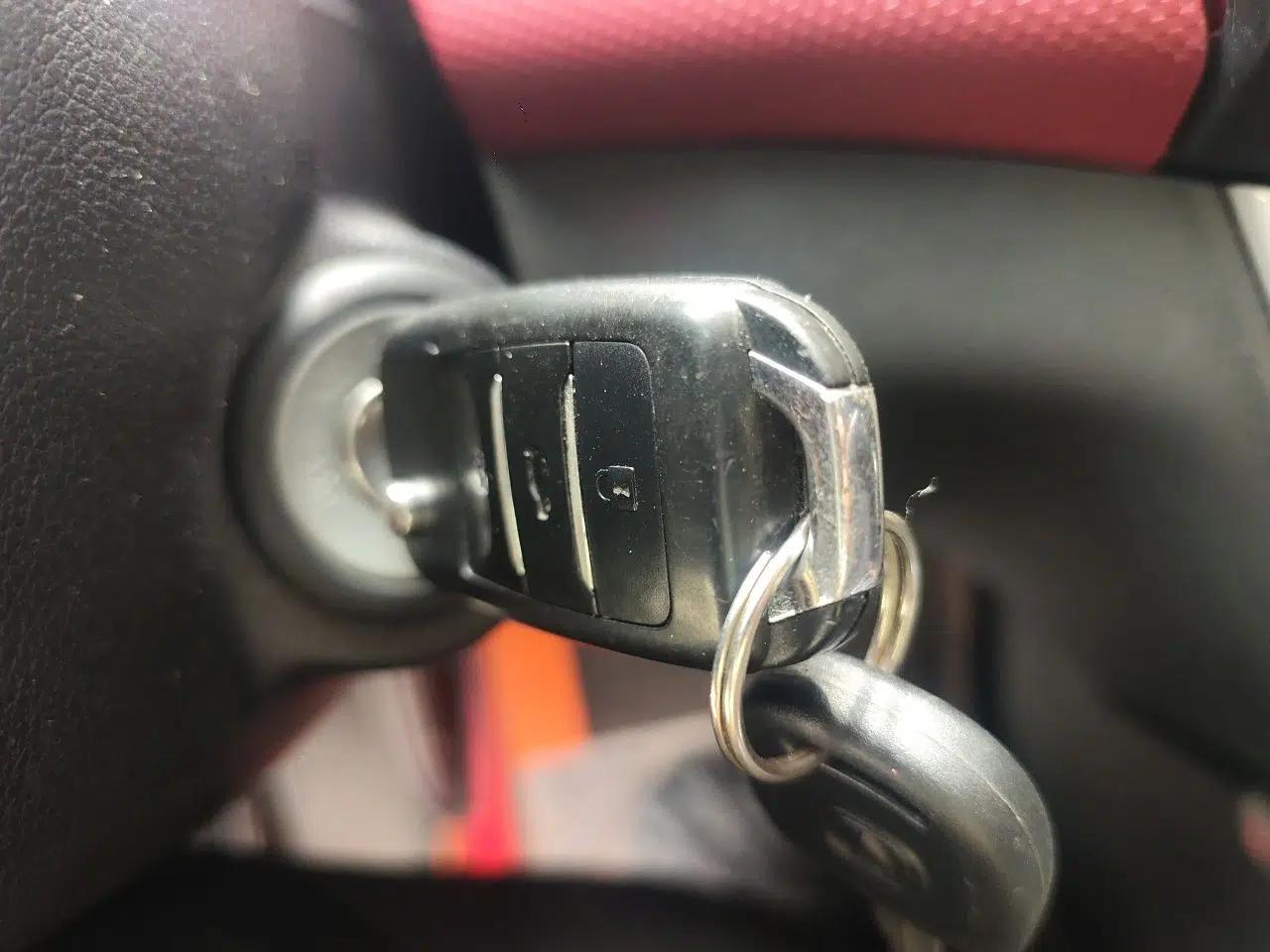 CHANGAN Benni EV 2019 EV360 Standard Model — миниатюра 9