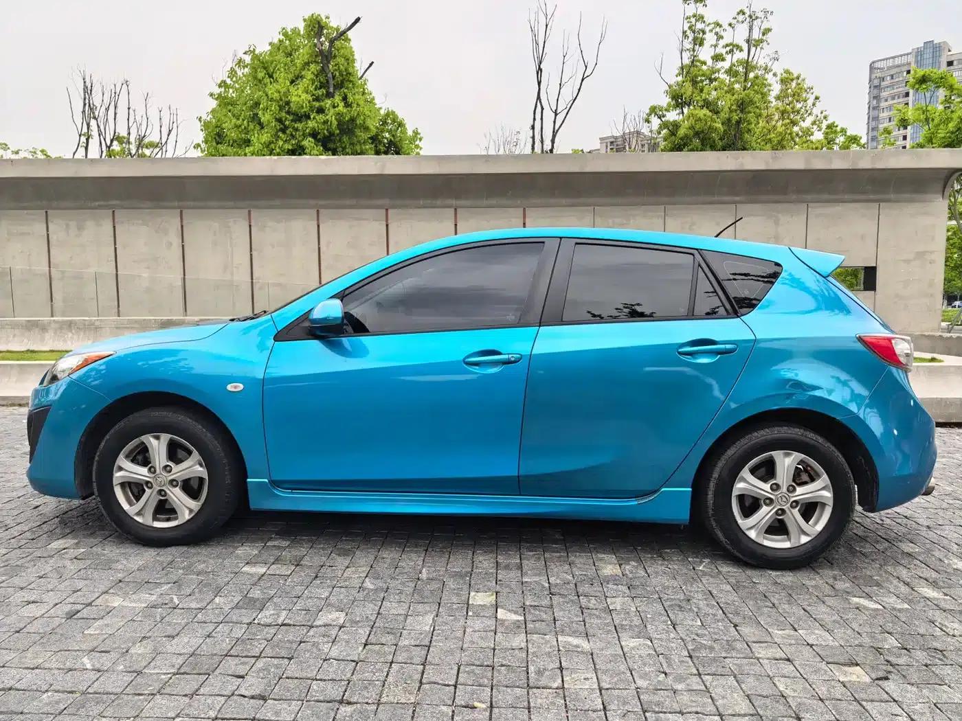 Mazda3 Axela 2012 Hatchback 1.6L Automatic Elite — миниатюра 7