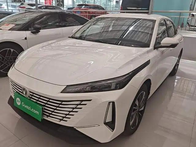 CHANGAN Eado PHEV 2025 Smart New Blue Whale 145KM Battleship Edition