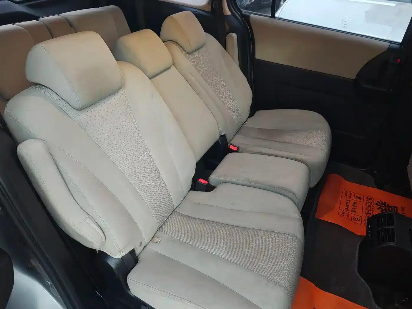 Mazda 5 2011 2.0L Automatic Comfort Model — миниатюра 27