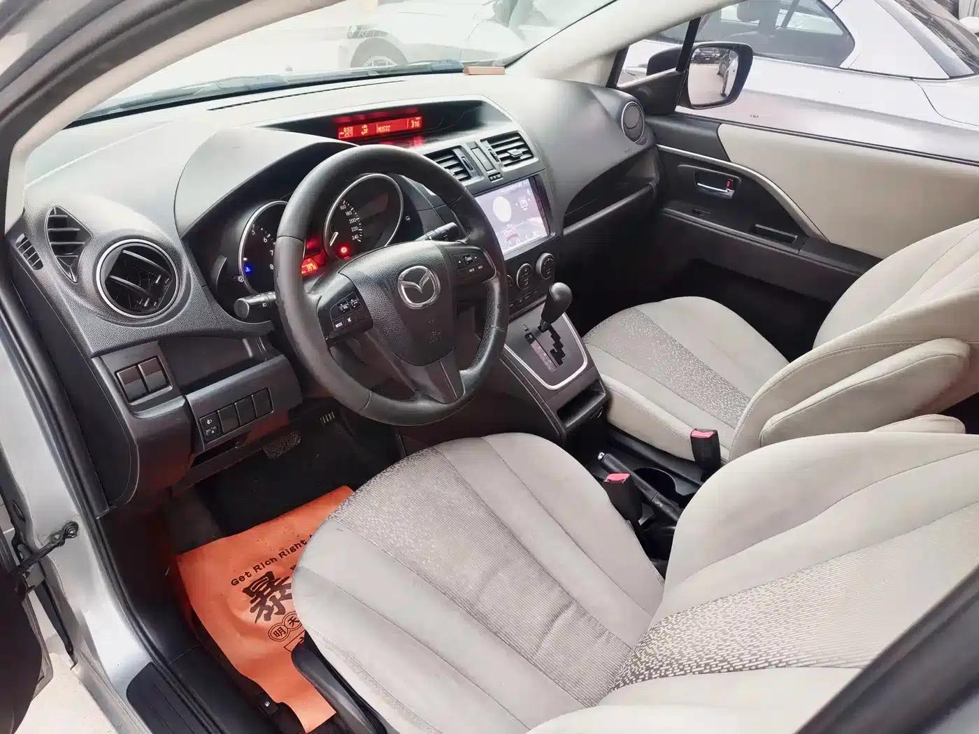 Mazda 5 2011 2.0L Automatic Comfort Model — миниатюра 7