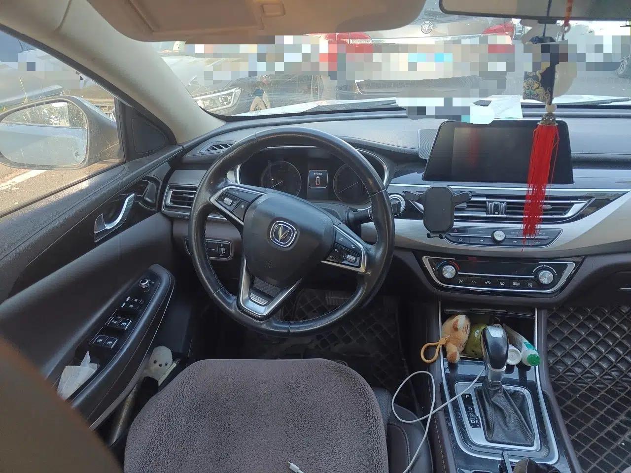 CHANGAN Raeton CC 2018 1.5T Automatic Elegant Starry Edition China V Standard — миниатюра 11