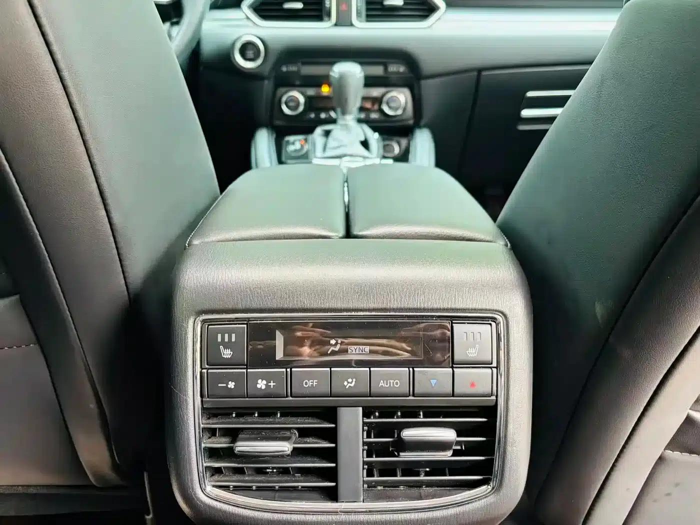 Mazda CX-8 2019 2.5L AWD Premium Edition — миниатюра 18