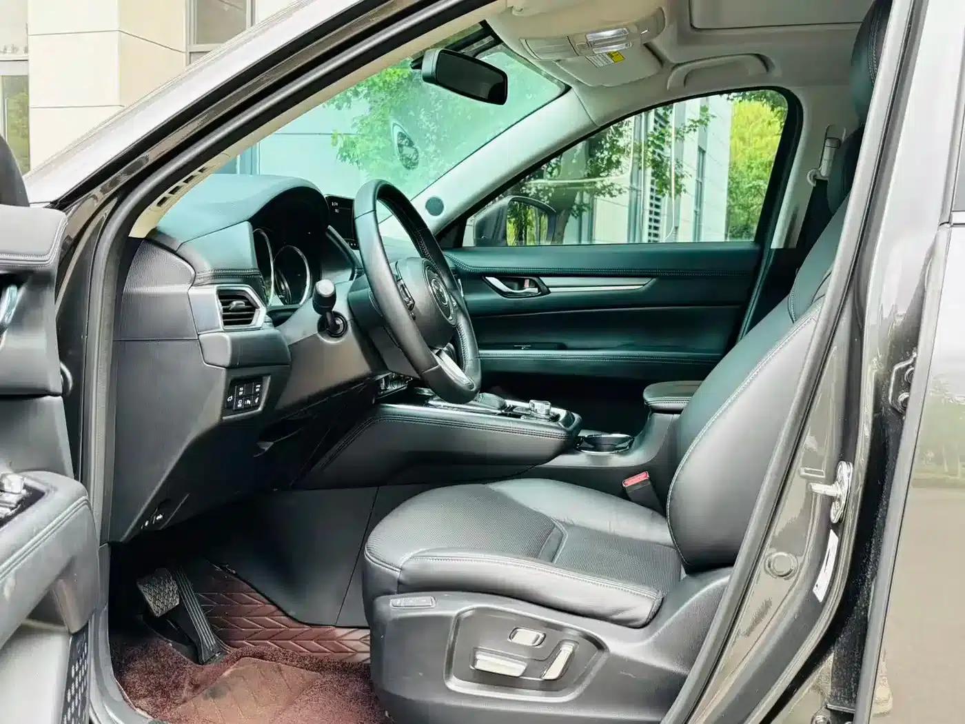 Mazda CX-8 2019 2.5L AWD Premium Edition — миниатюра 8