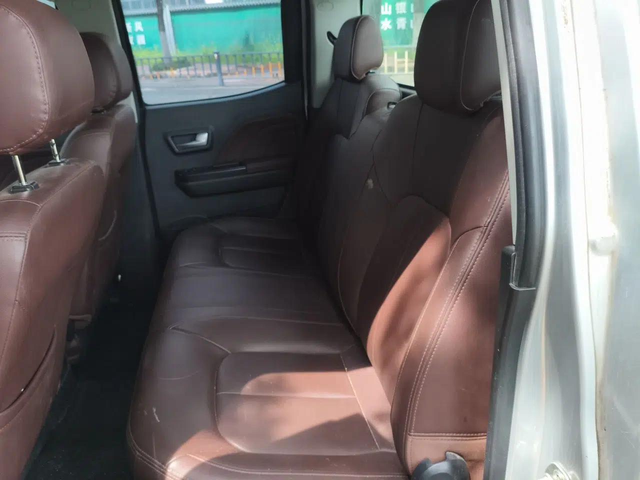 Great Wall Wingle 7 2019 2.0T Diesel Two-Wheel Drive Elite Version China VI Standard Big Double Cabin GW4D20M — миниатюра 18