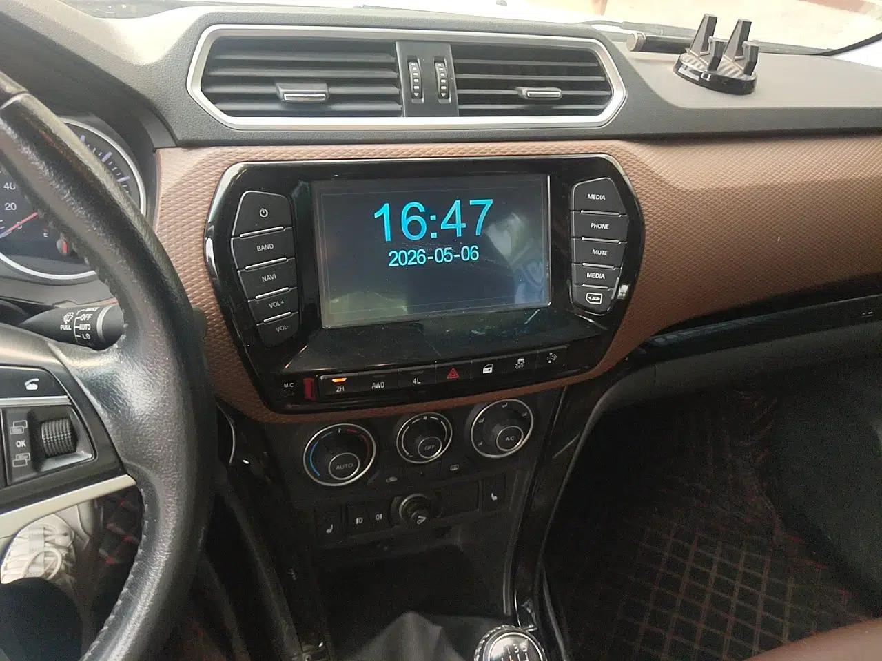 Great Wall Wingle 6 2017 2.0T Diesel 4x4 Navigation Version 4D20D — миниатюра 14