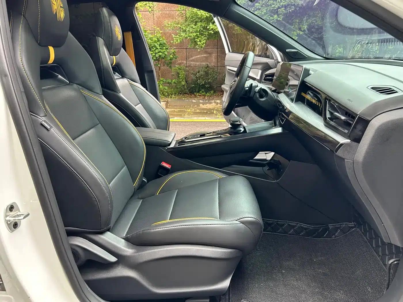 MG5 Scorpio 2022 1.5T Luxury Edition — миниатюра 12