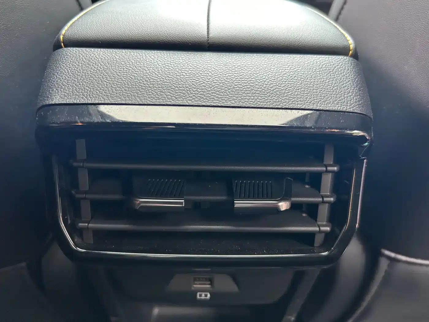 MG5 Scorpio 2022 1.5T Luxury Edition — миниатюра 14