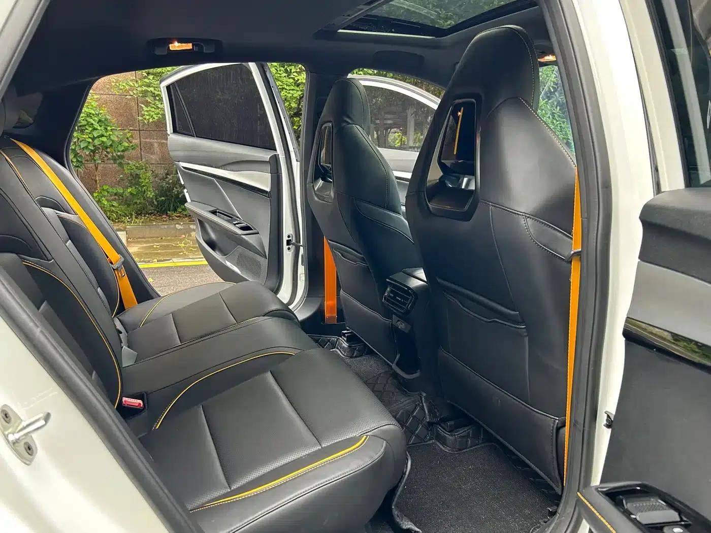 MG5 Scorpio 2022 1.5T Luxury Edition — миниатюра 15