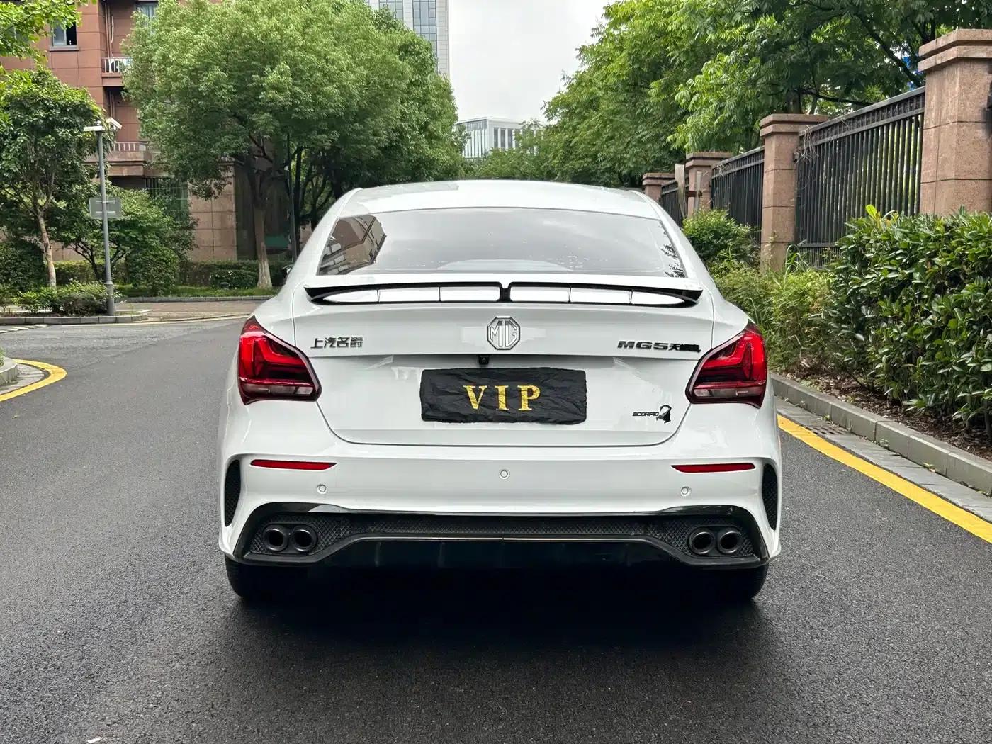 MG5 Scorpio 2022 1.5T Luxury Edition — миниатюра 17