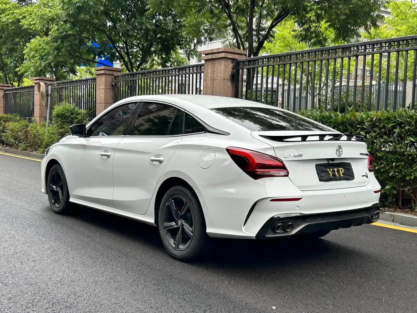 MG5 Scorpio 2022 1.5T Luxury Edition — миниатюра 18