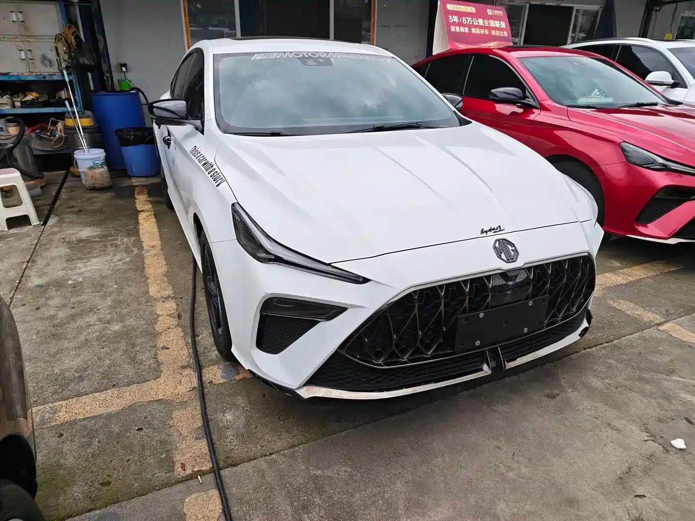 MG5 Scorpio 2022 1.5T Trophy Sport Luxury Edition — миниатюра 3