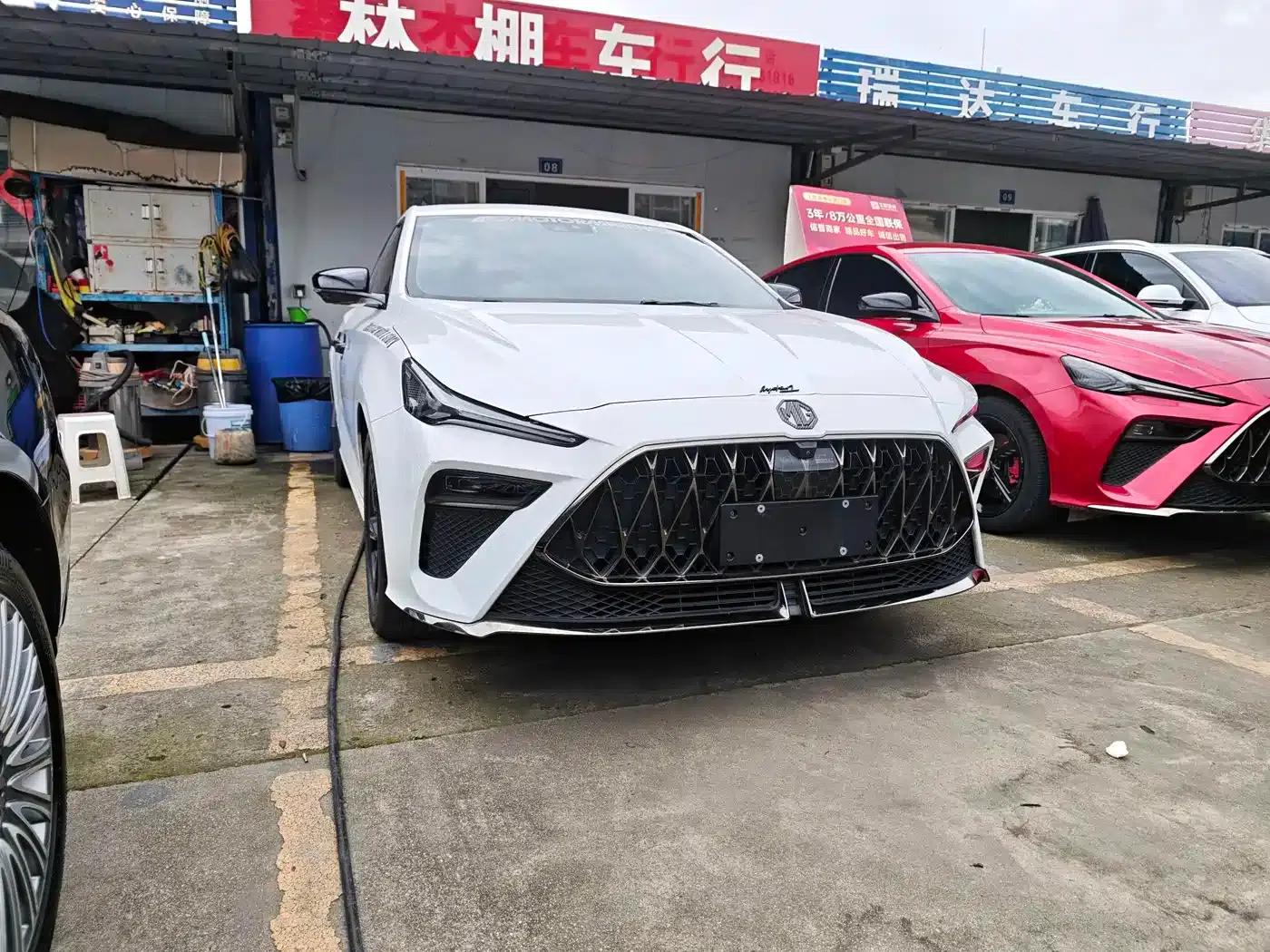 MG5 Scorpio 2022 1.5T Trophy Sport Luxury Edition — миниатюра 4