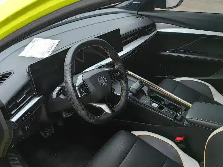MG5 Scorpio 2022 1.5T Luxury Edition — миниатюра 4
