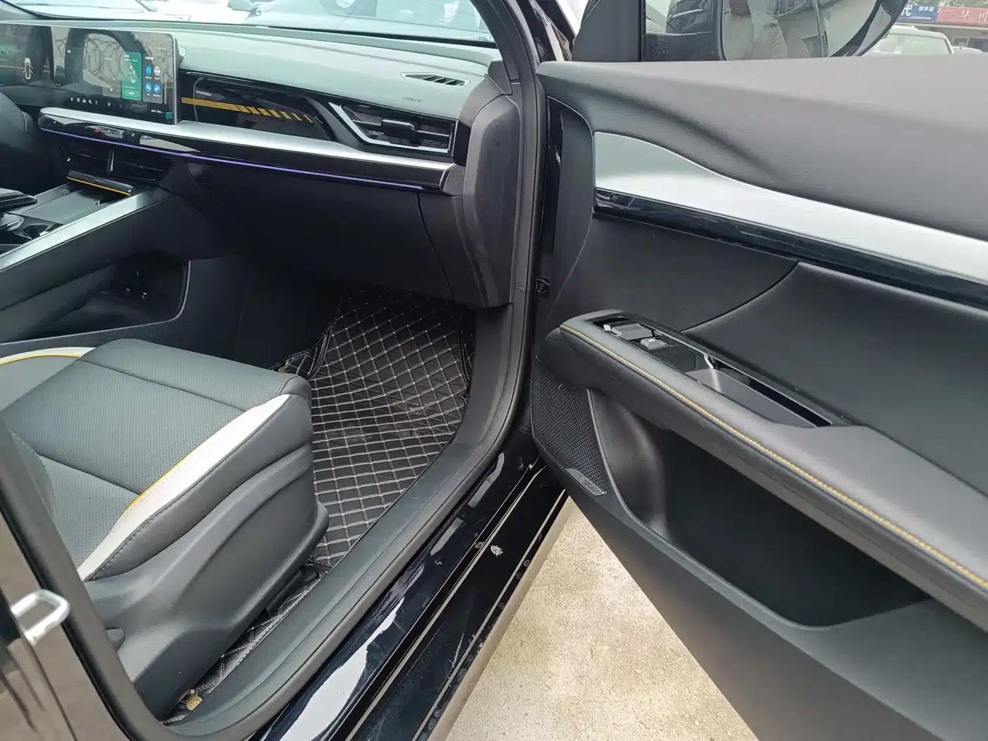 MG5 Scorpio 2022 1.5T Trophy Sport Flagship Edition — миниатюра 11