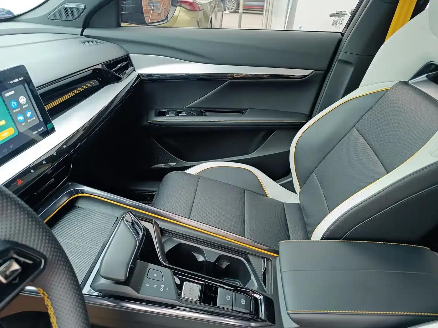 MG5 Scorpio 2022 1.5T Trophy Sport Flagship Edition — миниатюра 7