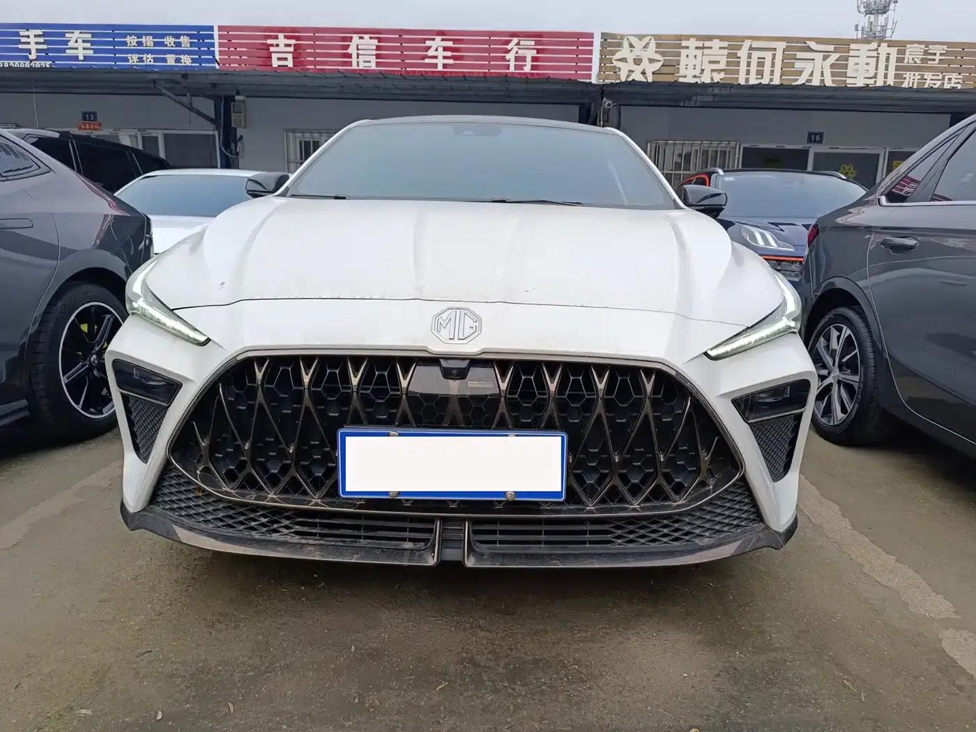 MG5 Scorpio 2022 1.5T Luxury Edition — миниатюра 2