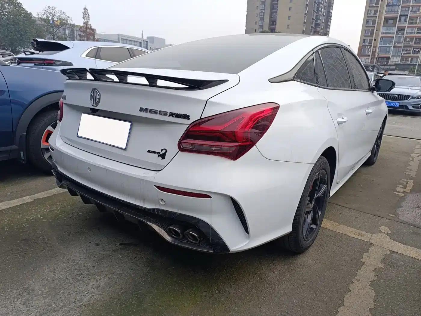 MG5 Scorpio 2022 1.5T Luxury Edition — миниатюра 21