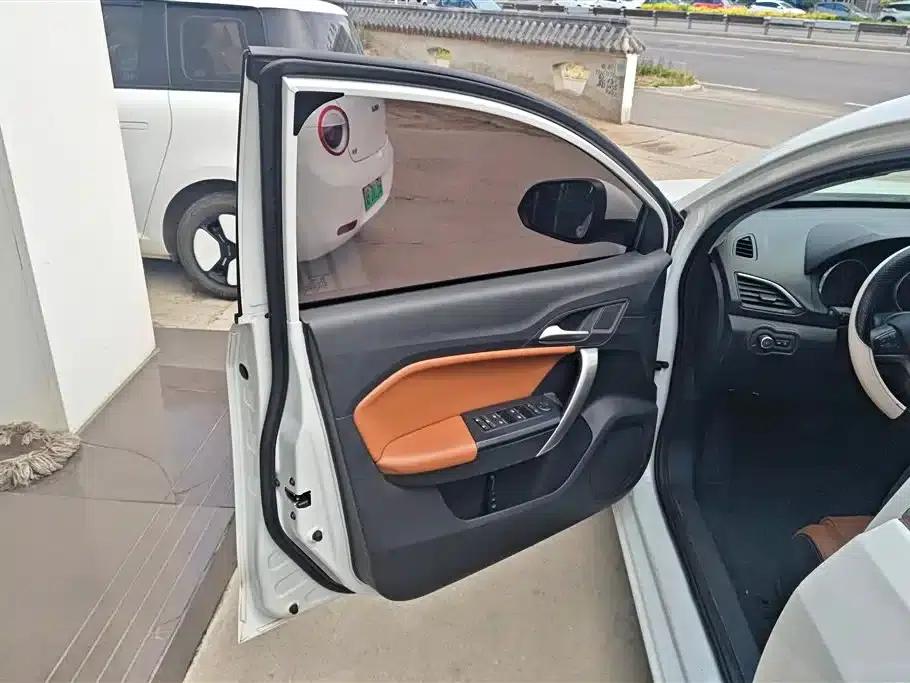 2016 Ford GT 1.5L Automatic Luxury Edition — миниатюра 7