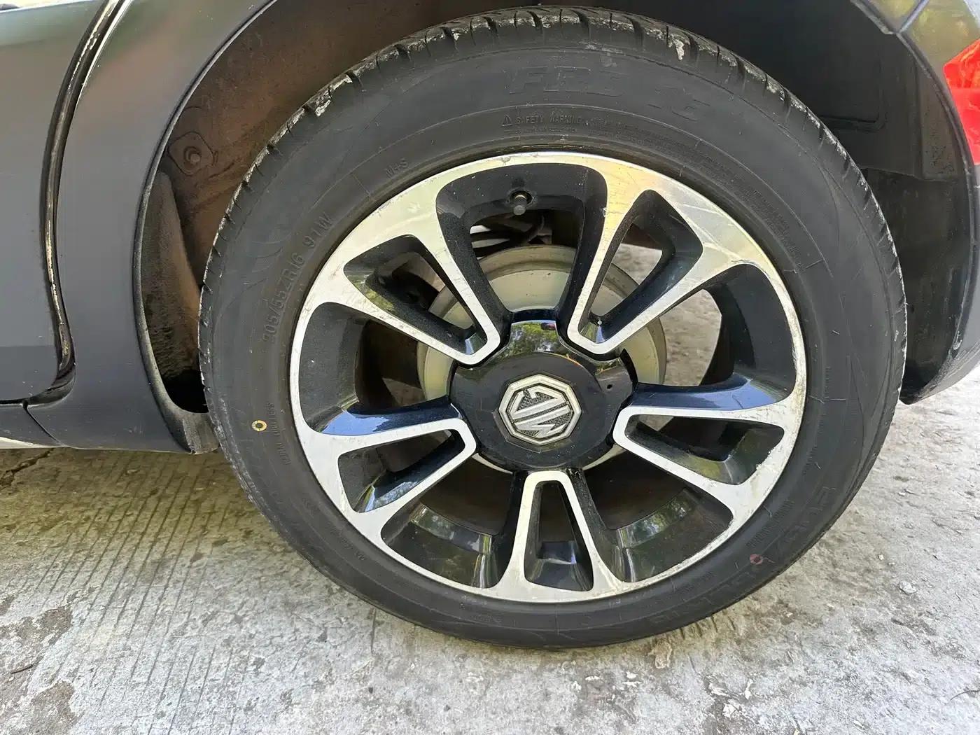 MG3SW 2015 1.5L AMT Elite — миниатюра 28