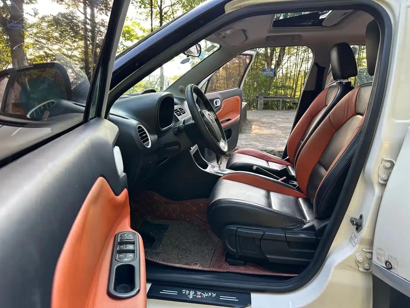 MG3SW 2015 1.5L AMT Elite — миниатюра 6