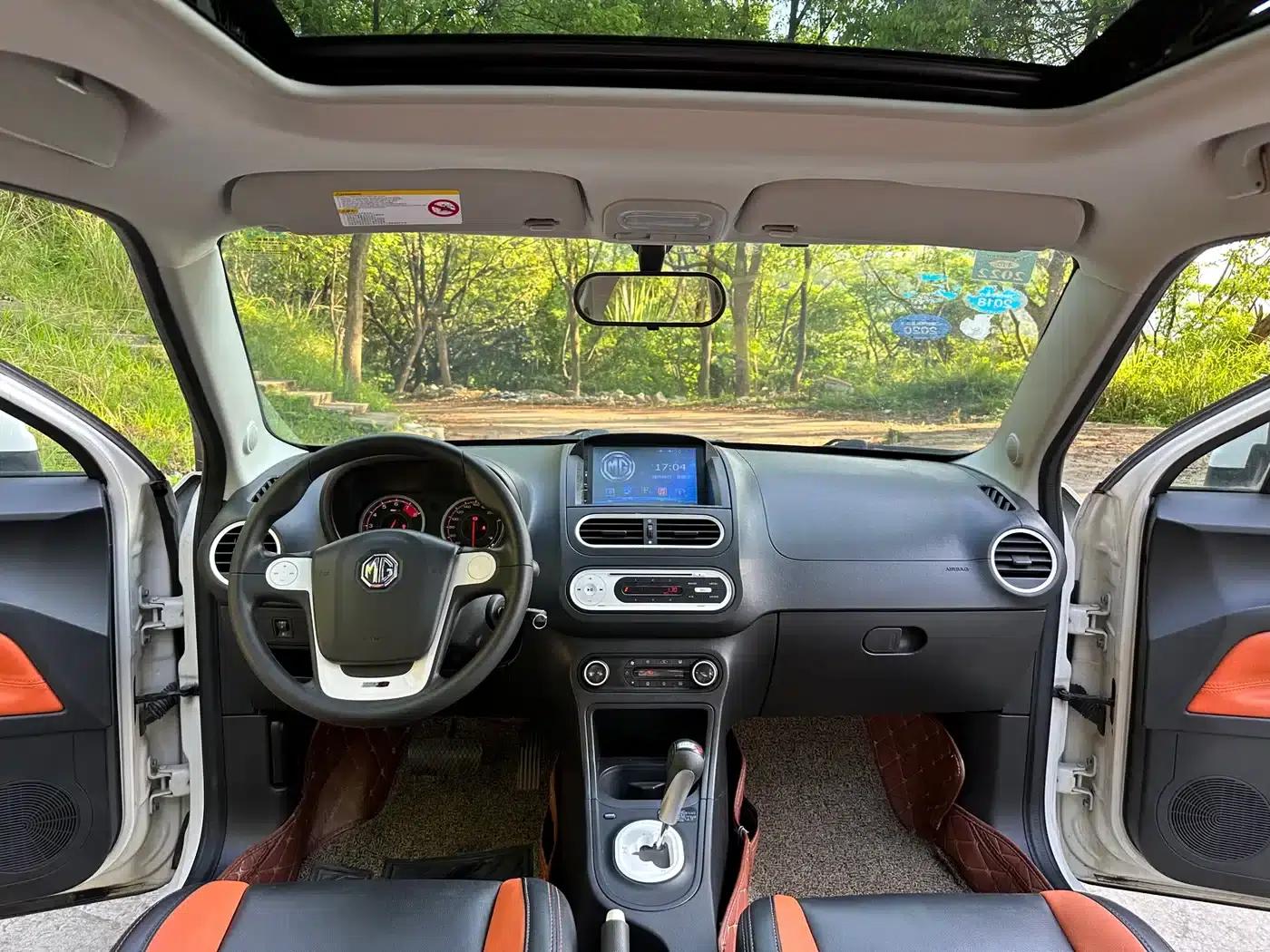 MG3SW 2015 1.5L AMT Elite — миниатюра 8