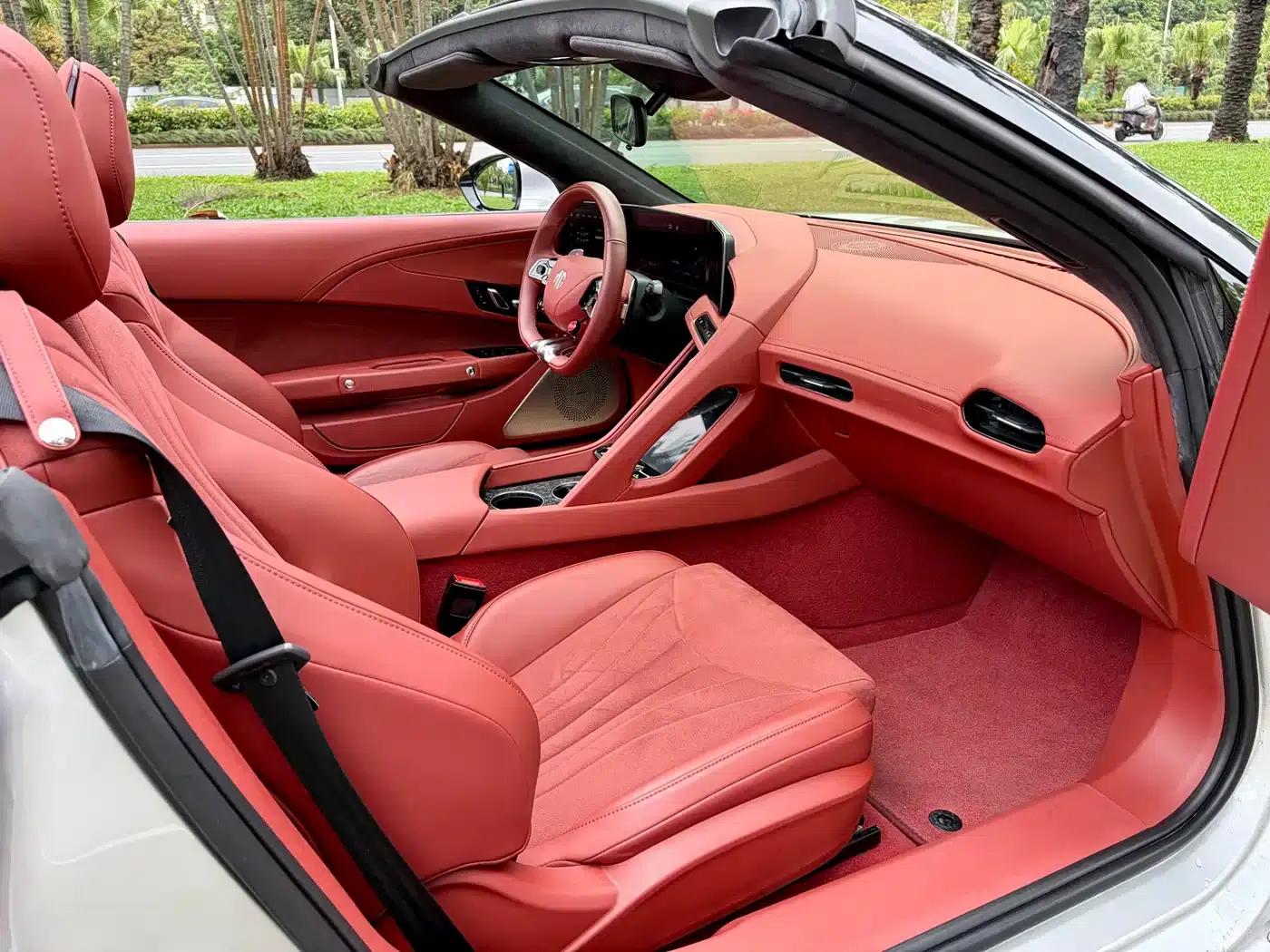 2024 MG Cyberster 580km/h Superb Edition — миниатюра 13