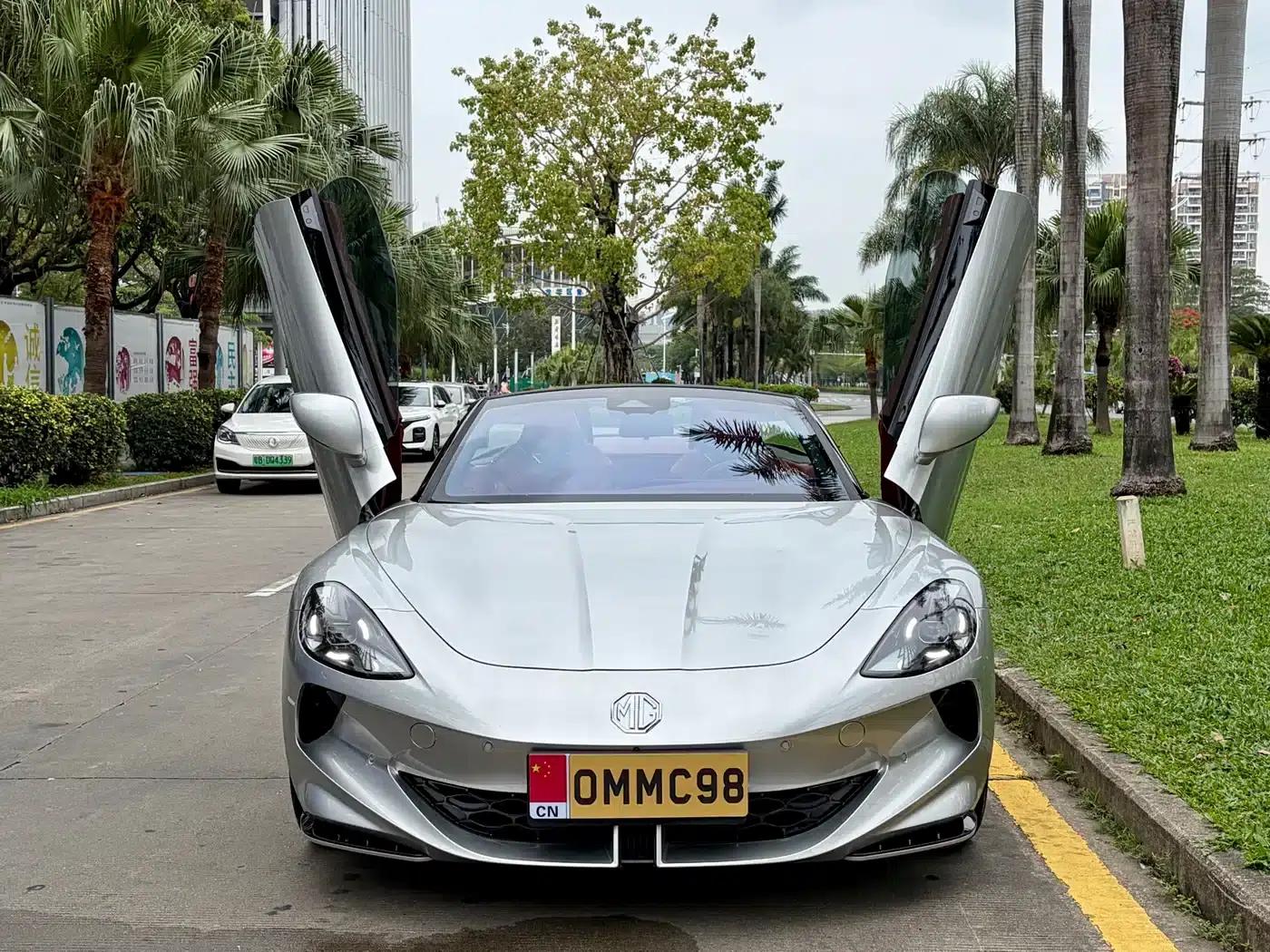 2024 MG Cyberster 580km/h Superb Edition — миниатюра 3