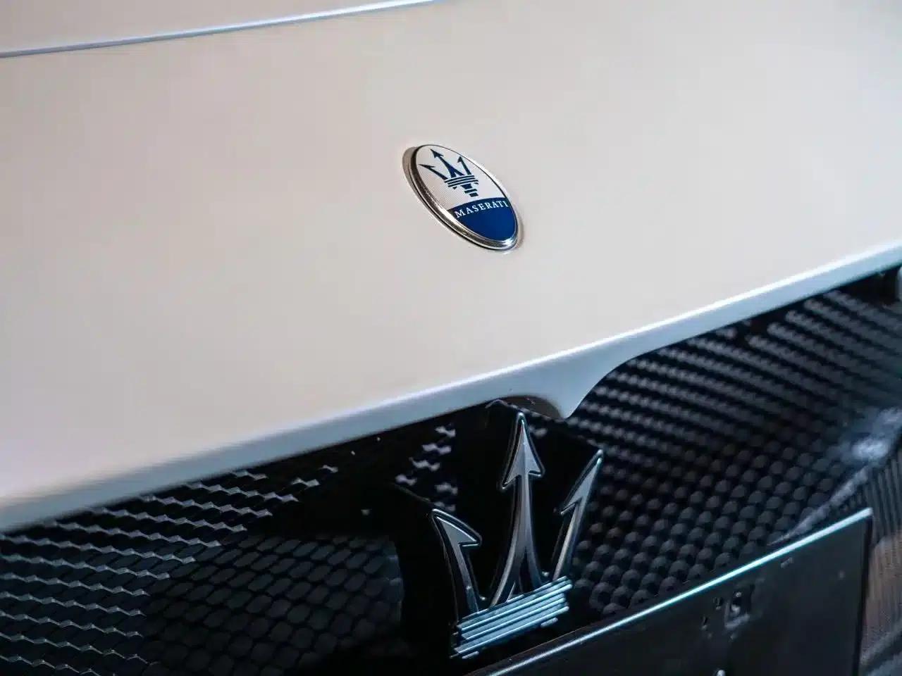 Maserati MC20 2023 3.0T Standard Edition — миниатюра 3