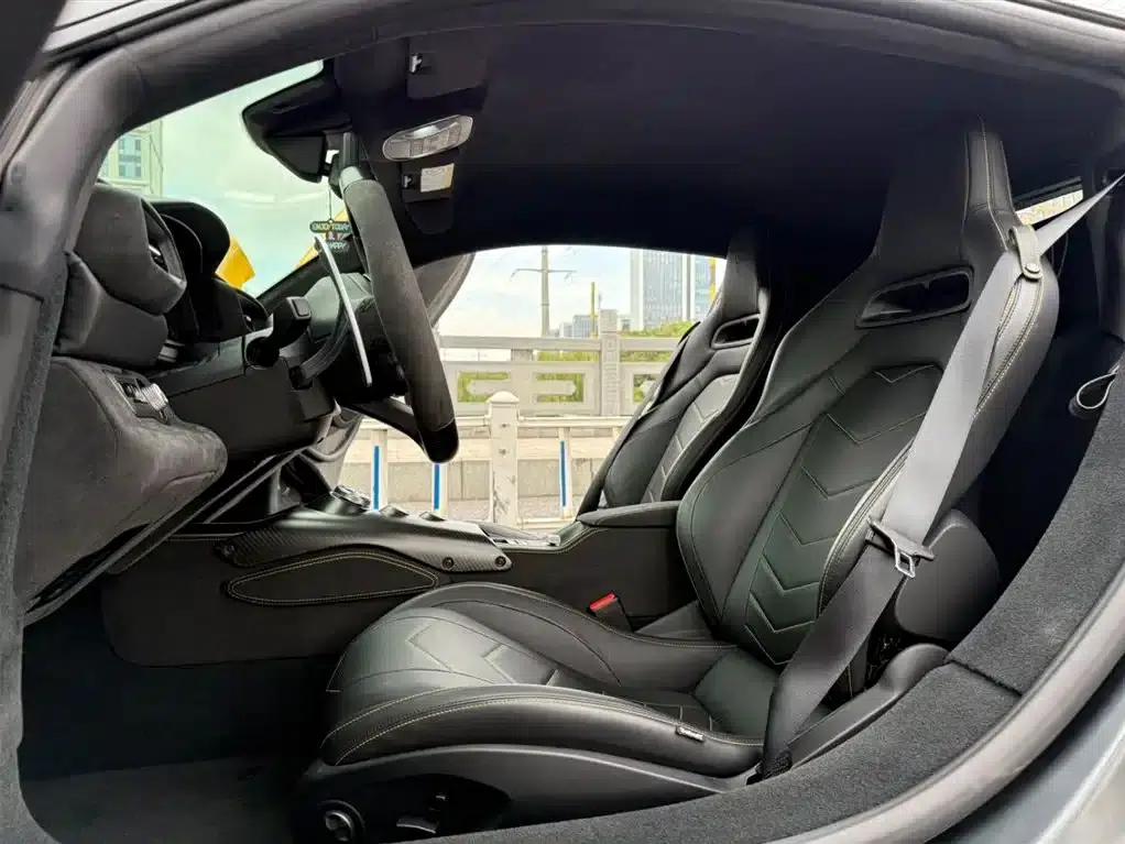 Maserati MC20 2023 3.0T Standard Edition — миниатюра 7