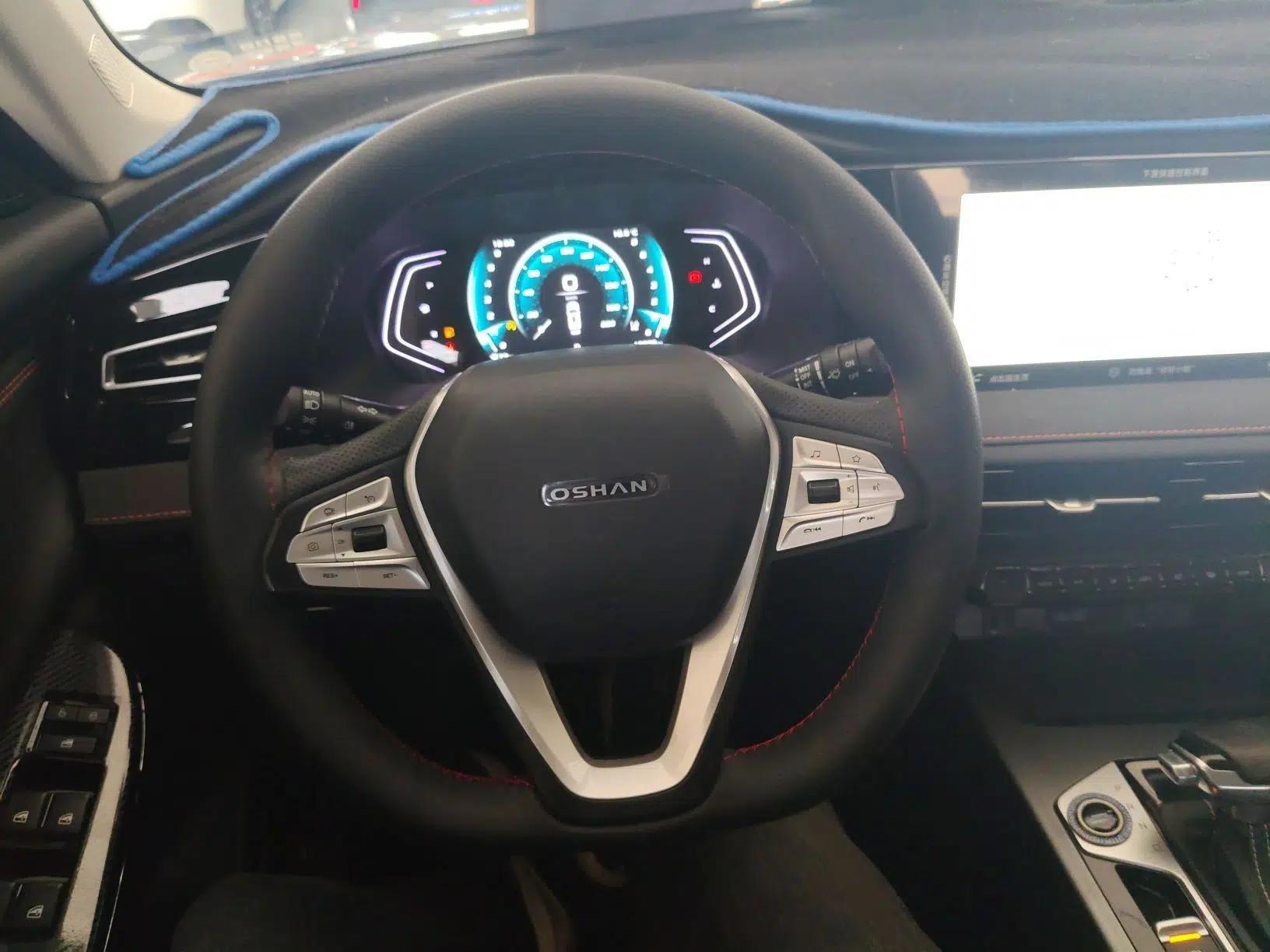 CHANGAN OSHAN X7 PLUS 2022 1.5T Blue Whale Edition Automatic Prestige Version — миниатюра 8