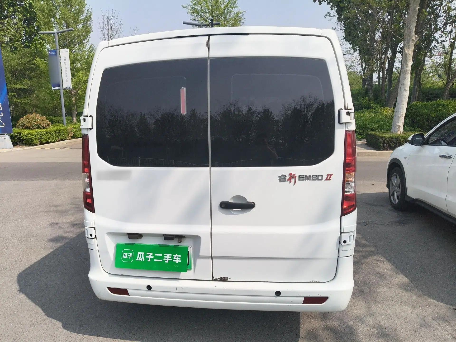 CHANGAN KAICHENG Ruixing EM80 2024 Comfort-Style 6-Seater 41.86 kWh — миниатюра 3