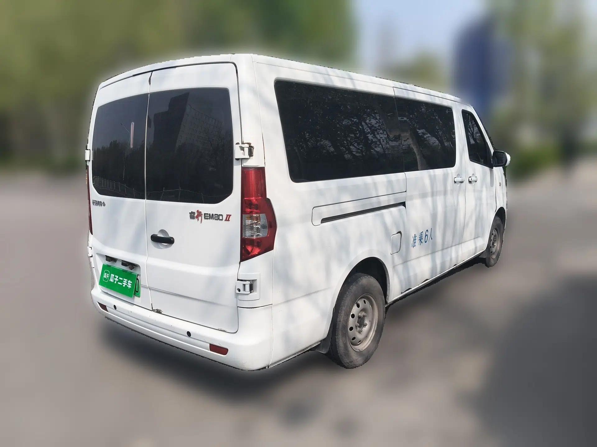 CHANGAN KAICHENG Ruixing EM80 2024 Comfort-Style 6-Seater 41.86 kWh — миниатюра 4