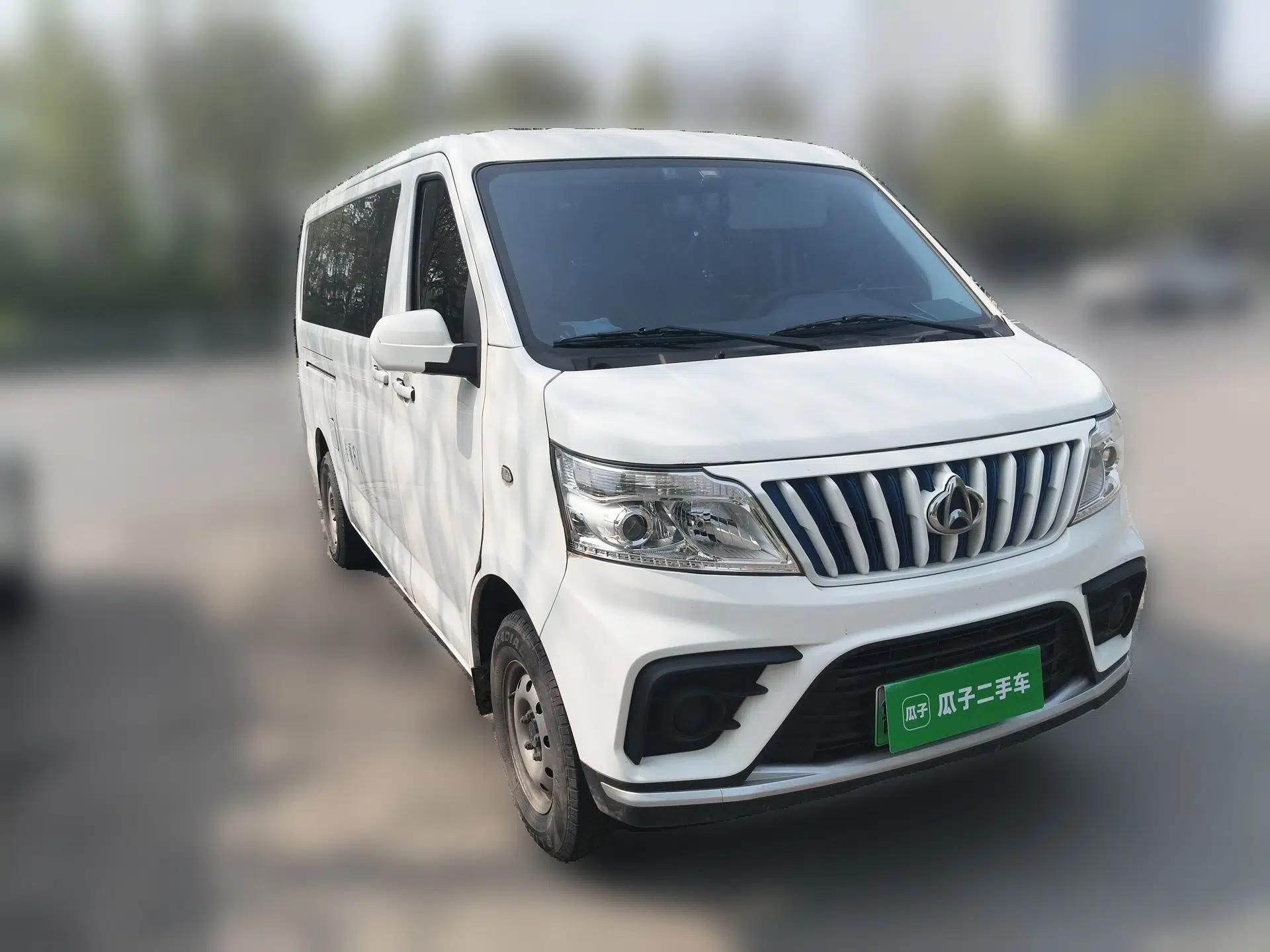 CHANGAN KAICHENG Ruixing EM80 2024 Comfort-Style 6-Seater 41.86 kWh — миниатюра 5